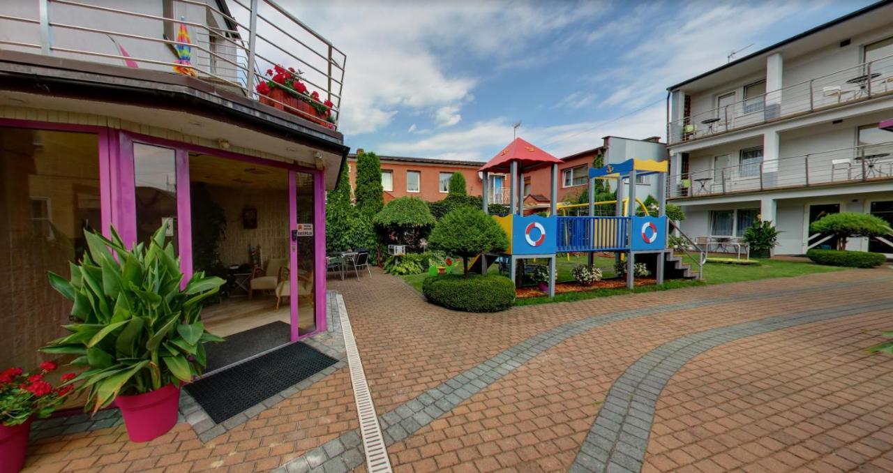 Fonica Bed & Breakfast เวบา ภายนอก รูปภาพ